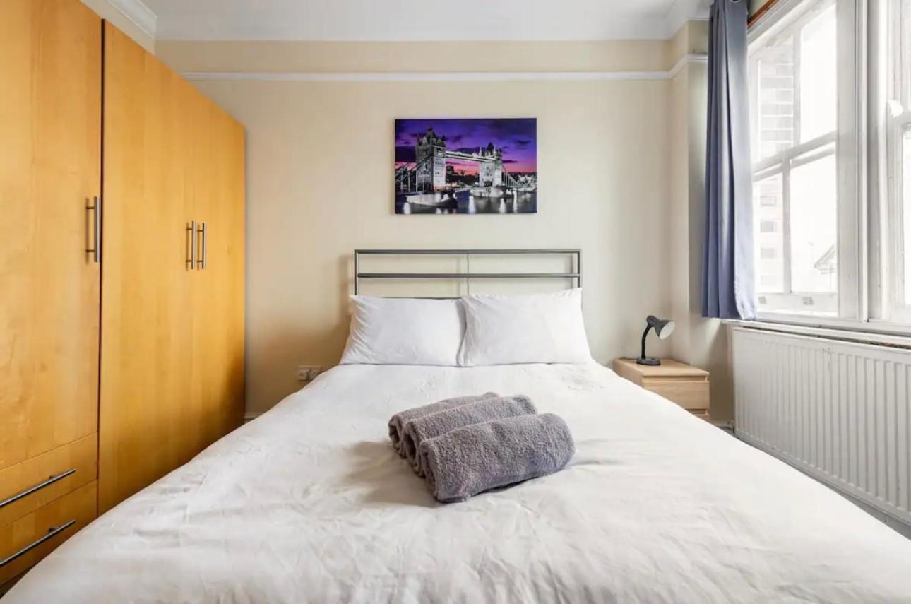 Lovely 3-Bed 20 Minutes To Central Londra Esterno foto