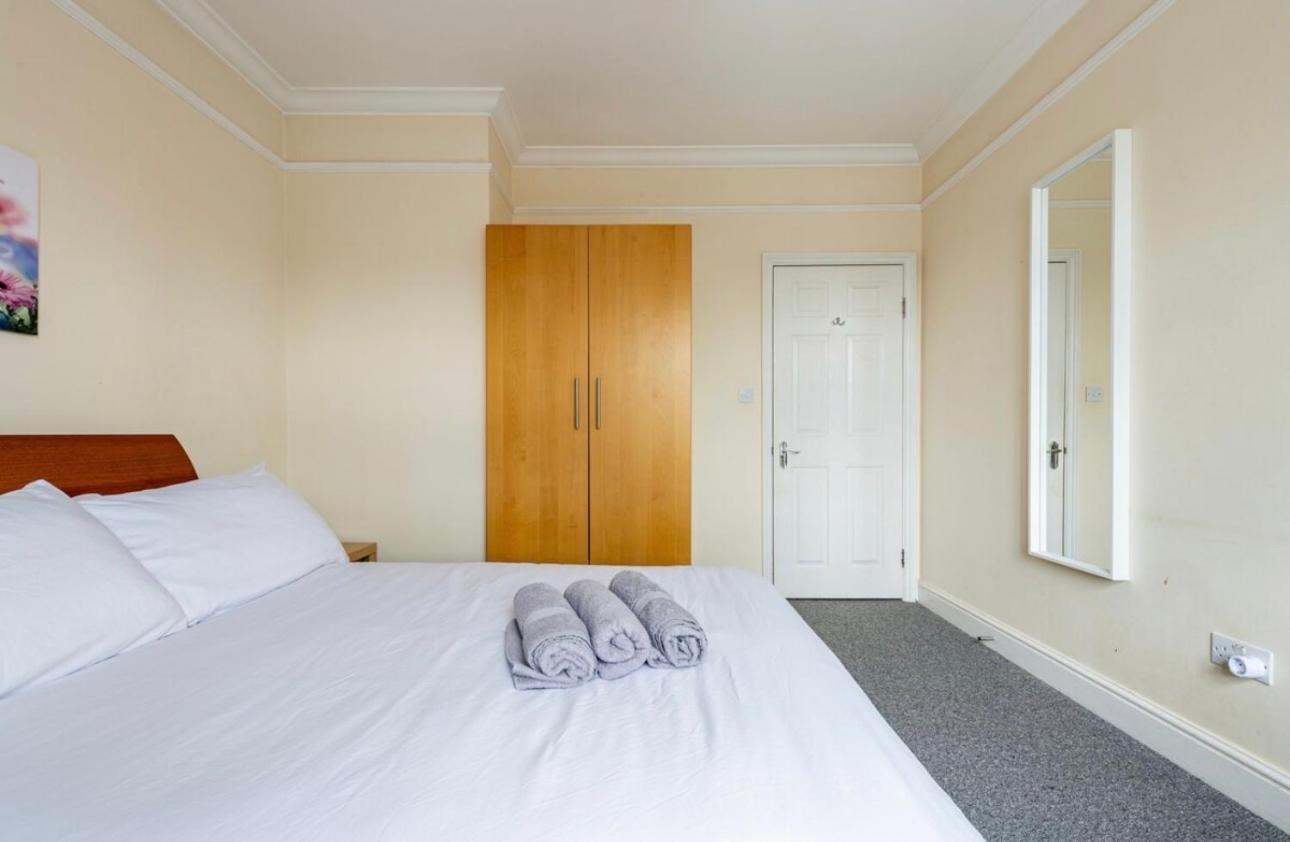 Lovely 3-Bed 20 Minutes To Central Londra Esterno foto